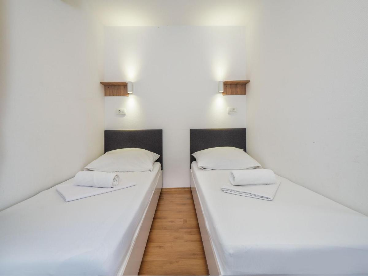 Sunny Mobile Homes Trogir - Čiovo Arbanija Eksteriør bilde